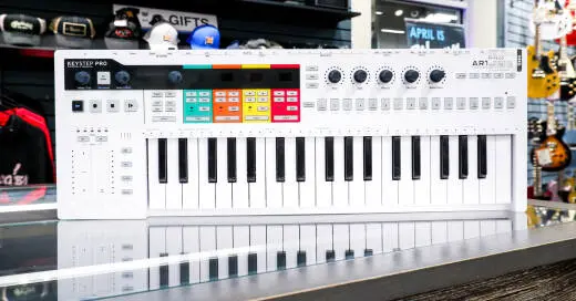 Arturia - KeyStep Pro Sequencer/Controller